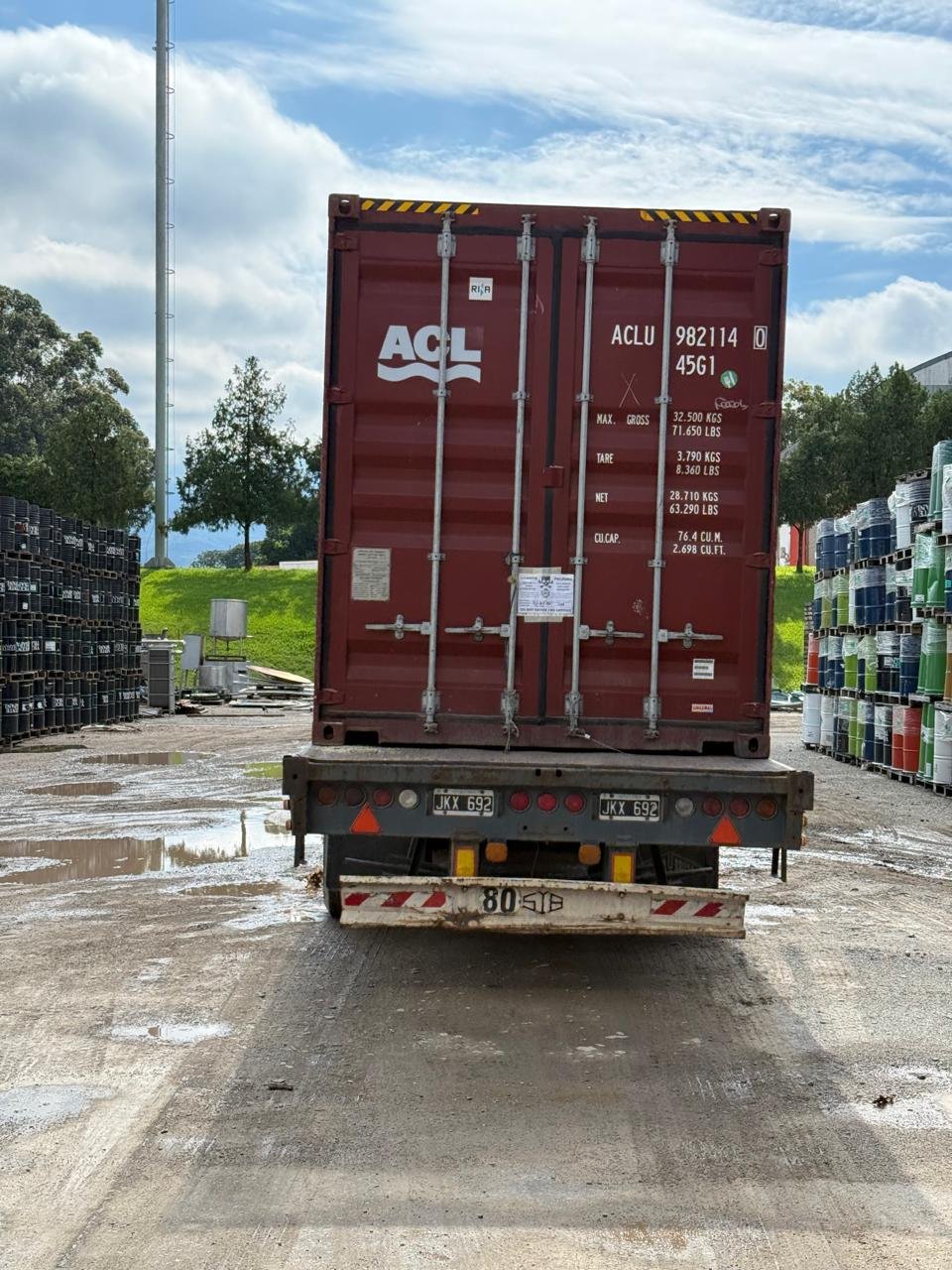 Contenedor en sector operativo